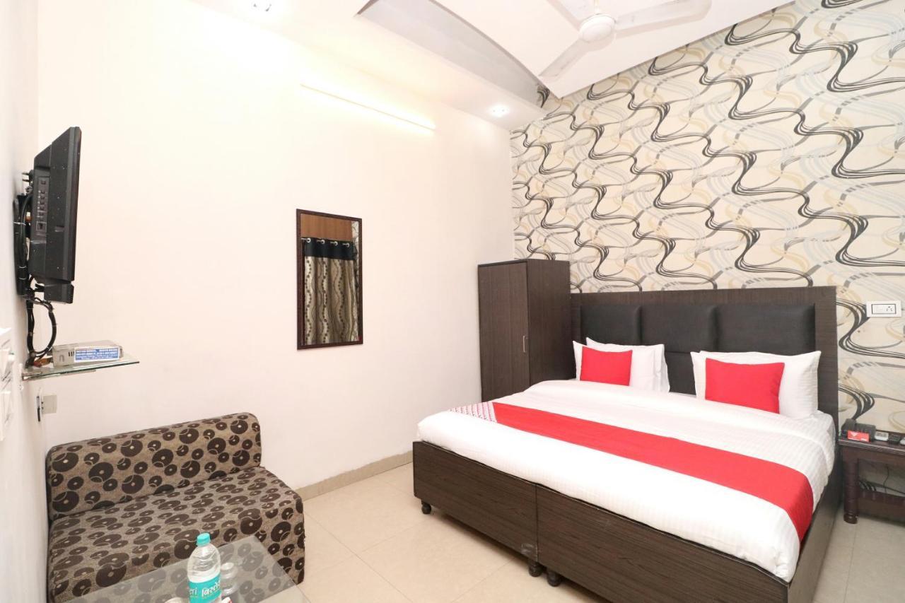 Oyo Hotel Kailash Regency Ludhiana Esterno foto